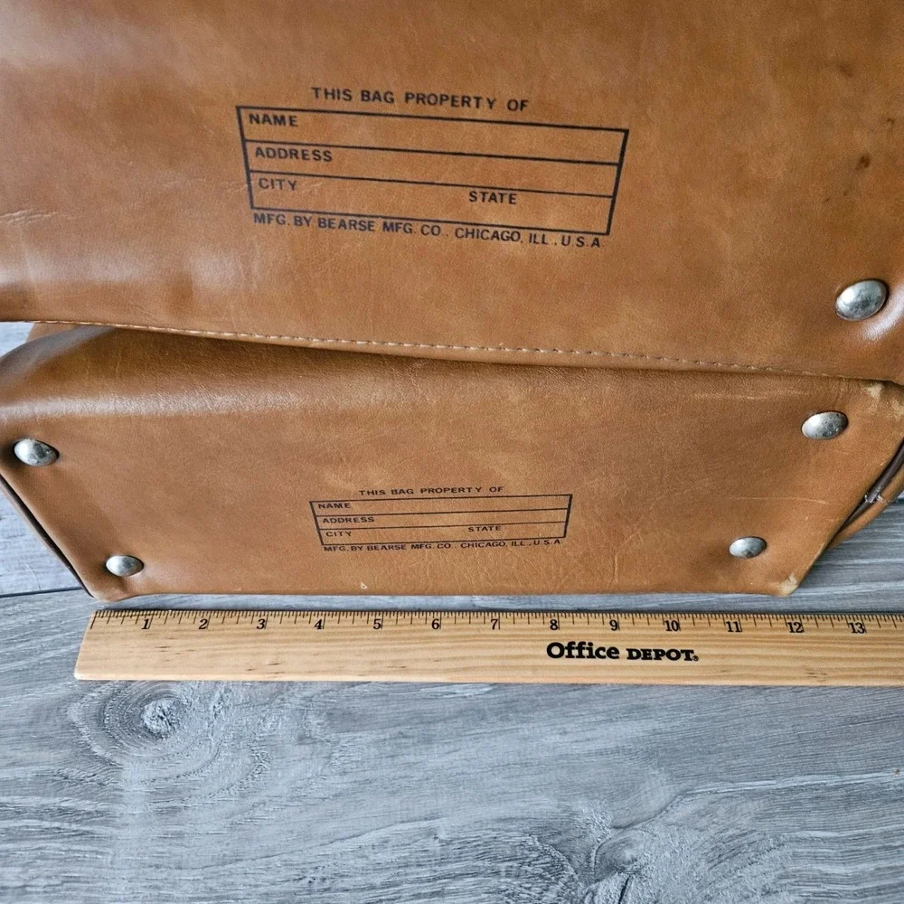 Set of 2 Vtg Bearse Chicago Flight Bags Cartan Avco Tours 70s Retro Luggage Prop